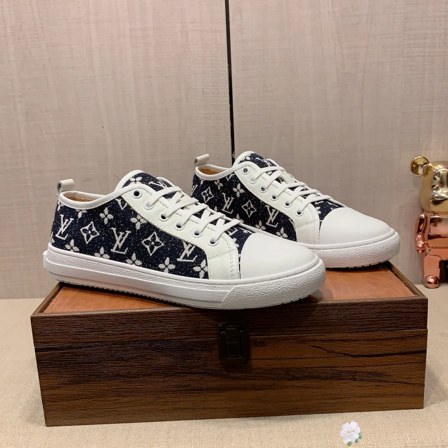 Men's Men's Shoes 💰400💰💰🎩🎩[Lightning][Lightning] "Lv*" Latest•hot style casual shoes, top brand [Seduce] luxury~purchase, top~quality. [Strong] The upper is made of imported breathable fabric with cowhide material ➕ breathable sheepskin feet (•) and fine workmanship. Original stylish and stylish soft rubber wear-resistant and non-slip outsole, light and comfortable on the feet, the real thing looks better when photographed, 0128: code: 38-44, 2️⃣ colors selected